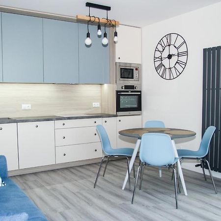 Blueberry Apartment กดัญสก์ ภายนอก รูปภาพ