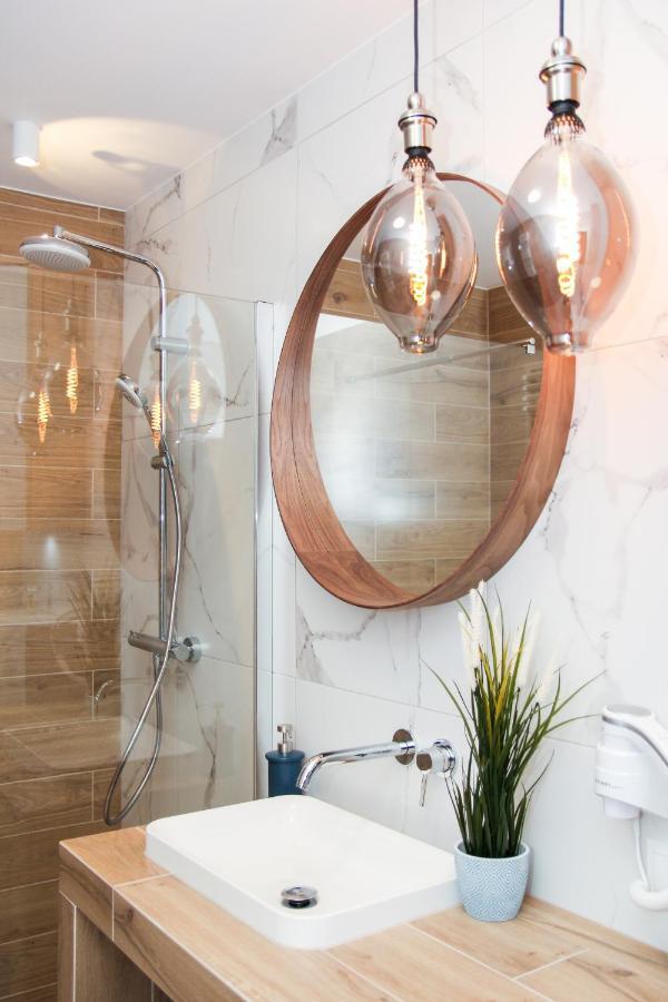 Blueberry Apartment กดัญสก์ ภายนอก รูปภาพ