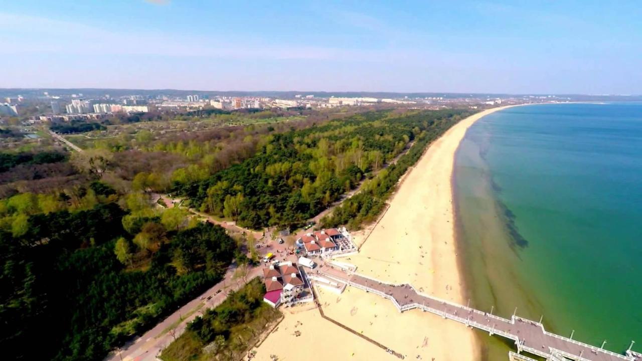 Blueberry Apartment กดัญสก์ ภายนอก รูปภาพ